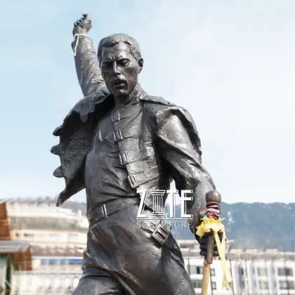Customized famous musician sculpture bronze freddie mercury statue