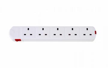 Cinque prese British Power Strip