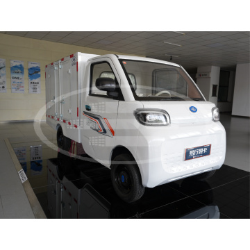 Binebenta ang electric cargo van