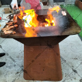 Combustible al aire libre BBQ antiguo de chimenea oxidada