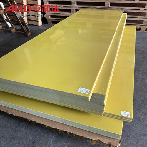 Placa Epóxi para Painéis de Controle Industriais