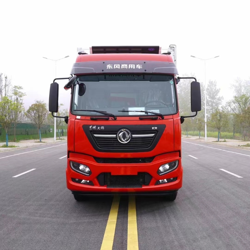 Dongfeng refrigerated truck