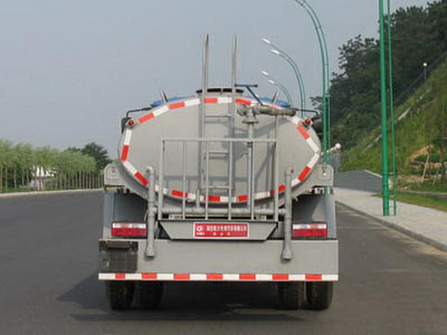 دونغفنغ 5000-10000Litres شاحنة صهريج لنقل المياه