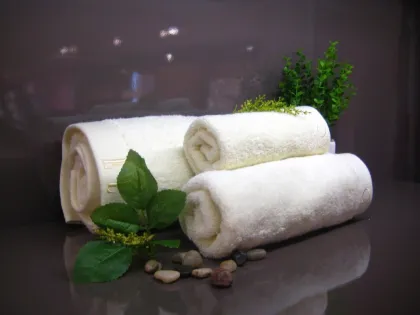 Soft White Fabric 100% Cotton Bath Towels For Home , Bath Sheet Towels