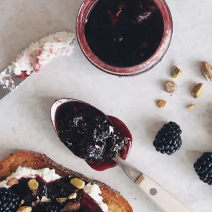 KOTSAM Honey Raspberry Tea in Glass Jar