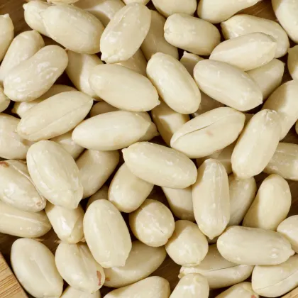 Red Skin White Peanuts Premium Snack Nuts