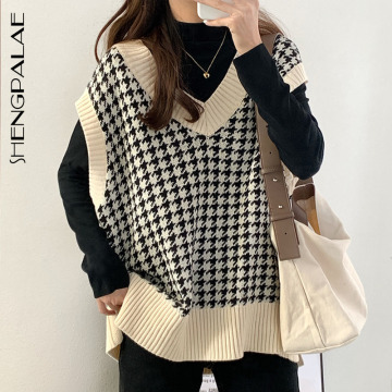 SHENGPALAE Autumn New 2021 Women's Waistcoat V-neck Large Size Plaid Fashion Knitted Pullover Sweater Female Vest Trendy 5A502