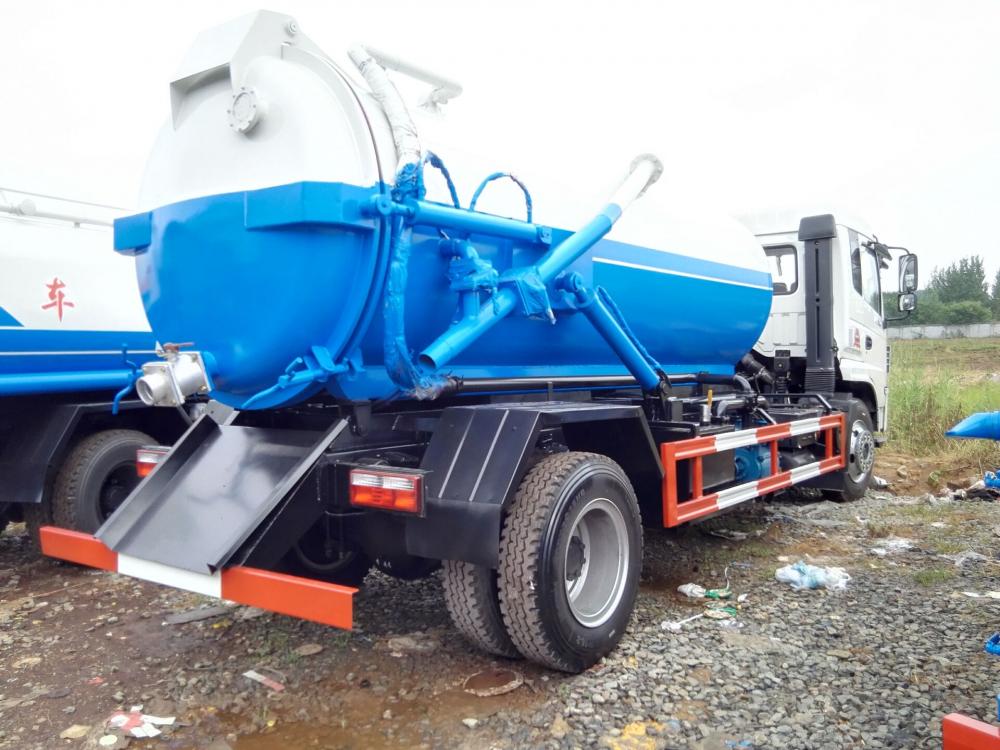 وضع محرك Dongfeng 4CBM Sewage Truck 4 * 2