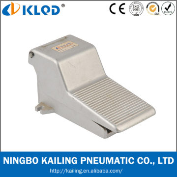 Manual power alloy material 5/2 way foot pedal valve 4F210-08