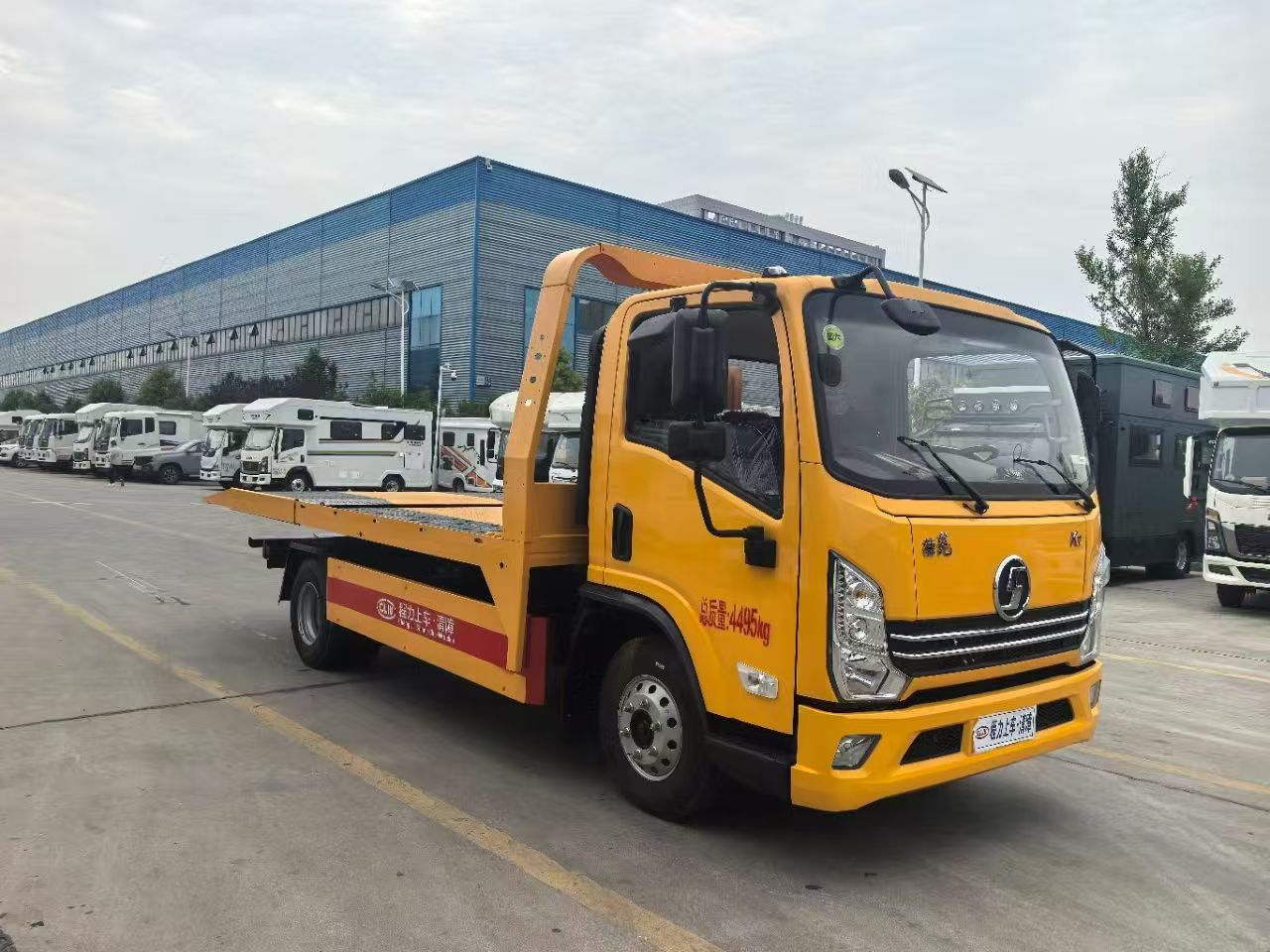 Efficient Flat Plate Wrecker for Trucks