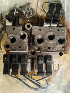 Transmission Control Valve 195-15-00316 for D375A