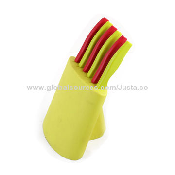 Utility ceramic knife
