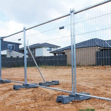 Cerca galvanizada da construção provisória da segurança residencial do evento do mergulho quente