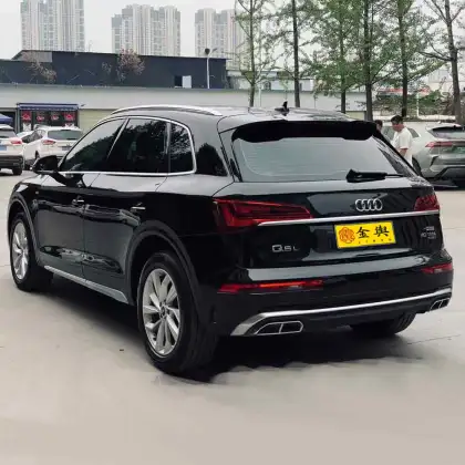 The latest German luxury SUV Audi Q5L 2022