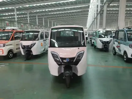 Fully Enclosed Passenger Electric Tricycle | Mini Tuk Tuk