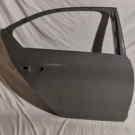 Metal Spare Parts Car Rear Middle Door Panel Kit for Skoda Octavia 2014-2019