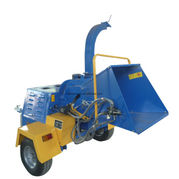 Mobile Self-Propelled Wood Chipper WC-18: 18HP Hydraulic Feeding Cheap Farm Machinery Equipment