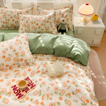 Affordable 4-Piece Microfiber Bedding Set with Floral Print