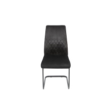 Cómoda silla de comedor de terciopelo