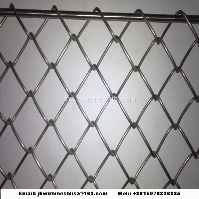 Pagar pautan bersalut PVC dan Galvanized