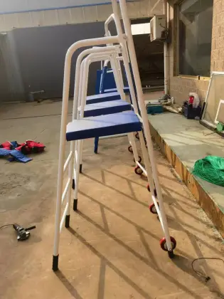 simple folded volley umpire chair