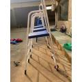 simple folded volley umpire chair