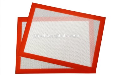 Non stick Heat resistant Reusable Silicone baking mats, anti-slip silicone baking mat