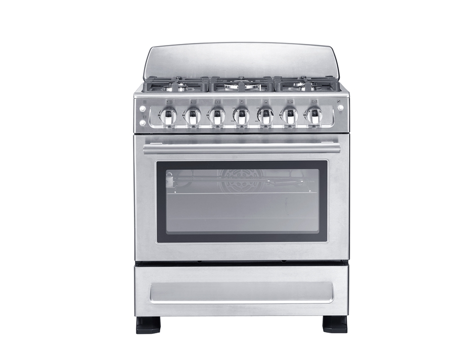 5-burner gas stove with oven in outdoor kitchen