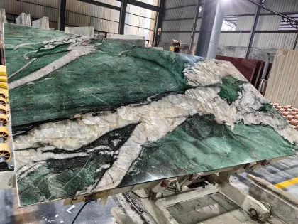 Tiffany Jade Leaf Marble: Luxurious Colorful Slabs