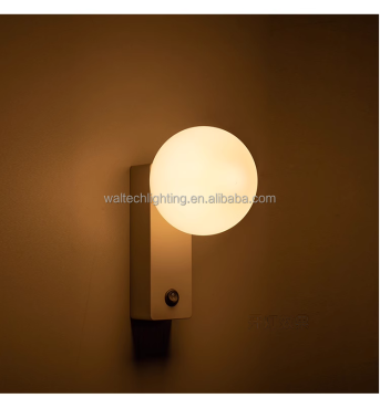 Surface Mounted LED Wall Light 5W for Hotels and Bedrooms