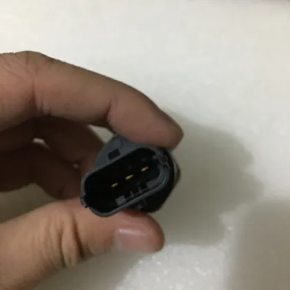 Bosch Common Rail Pressure Sensor 0281006364 for Komatsu