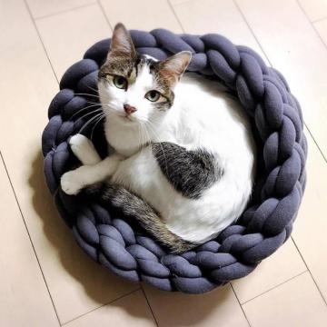 Cama de gato hecho a mano, cama de mascota personalizada según su solicitud