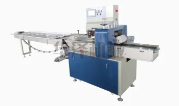 Automatic spoon packing machine