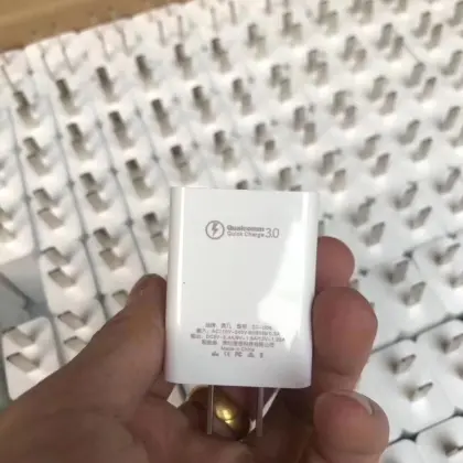 MSI Laptop, Mobile Phone, and Good Agent Stock