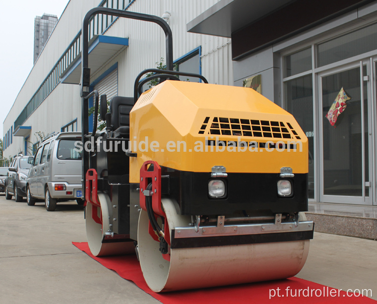 Rolo compactador vibratório em tandem pequeno da FURD