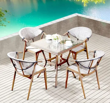 Hot Selling Outdoor Restaurant Coffee Chair Stackable Rattan Dining Chair Set