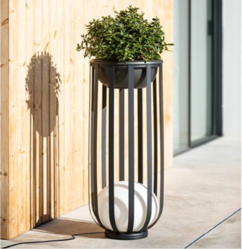 Nodric Design Outdoor Solar Light