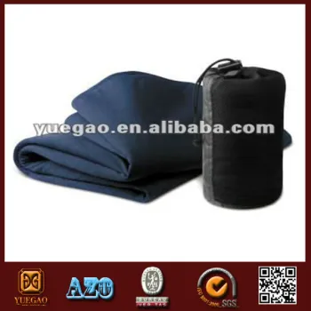 carriable picnic blanket for camping