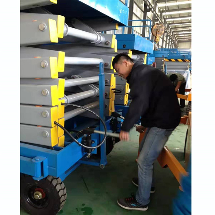 800kg manual mobile scissor lift platform