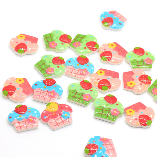 2019 gorąca sprzedaż Mini żywica Flatback lody Cupcake Cabochon Flat Back Miniatury do domku dla lalek Cupcake Food Button Slime Charms