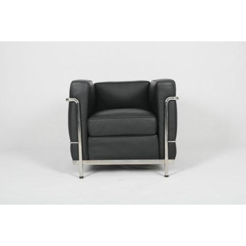 Mūsdienu klasiskā dizaina Le Corbusier LC2 krēsls
