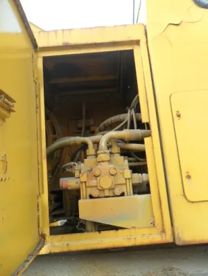 USED KATO NK-350 CRANE