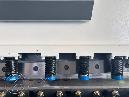 Hot Selling Quality Shearing and Bending Machine 12*3200 Power Shearing Machine