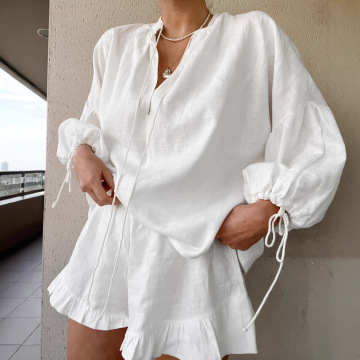 2025 Sommer -Frauen -Strandanzug Set: Langarmpullover &amp; Leinenshorts