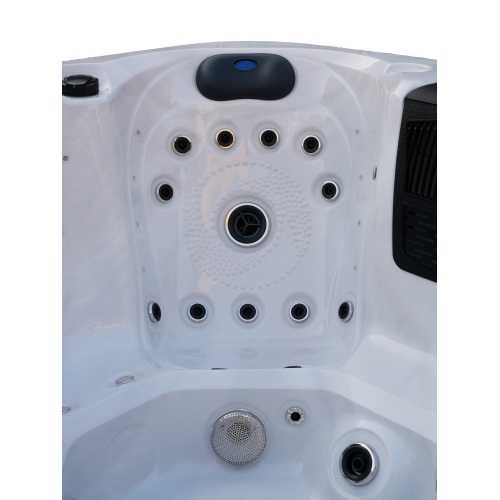 7 Persons Massage Spa Hot Tub