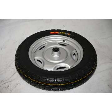 Neumático de triciclo eléctrico resistente con tracción superior