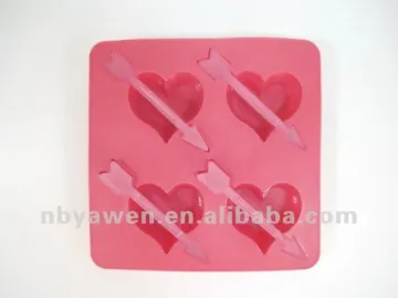 heart shaped plastic popsicle maker