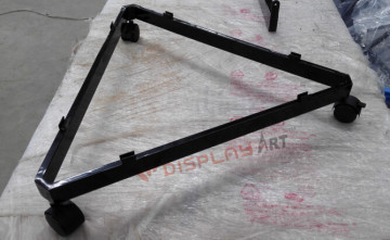 Triangle base with castors for gridwall rack