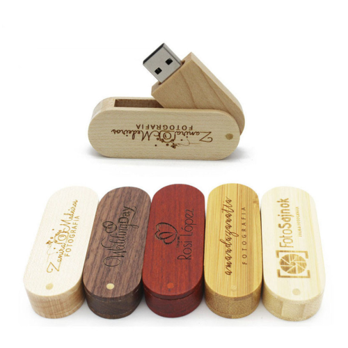Draaibare houten USB-flashdrive 2.0 3.0