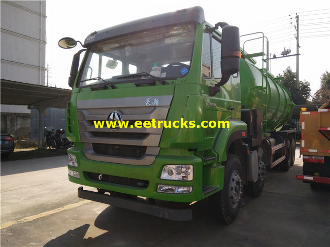 SINOTRUK Manure Tanker Trucks